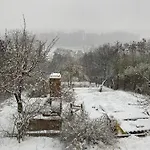 Haziko A Domboldalon Kismaros