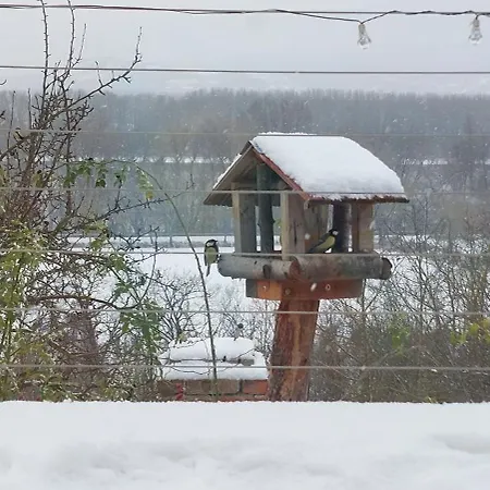 Haziko A Domboldalon Ferienhaus